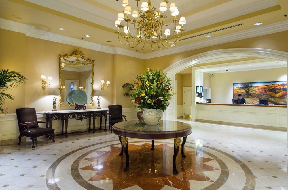 The Sutton Place Hotel Vancouver Luaran gambar Lobby